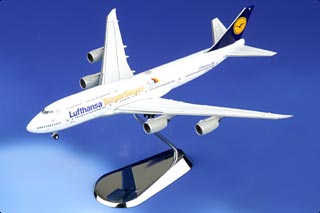 747-8I Diecast Model, Lufthansa, D-ABYK Siegerflieger #2 Olympics