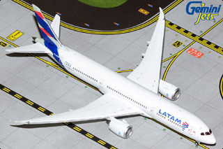 787-9 Dreamliner Diecast Model, LATAM Airlines, CC-BGM