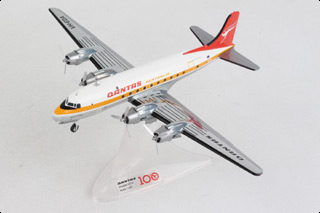 DC-4 Diecast Model, Qantas