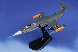 Hobby Master 1:72 F-104S Starfighter Aeronautica Militare 10 Gruppo 9 Stormo 