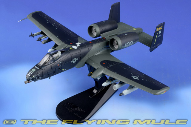 ホビーマスター 1/72 HA1332 A-10C 「ブラック・スネークス」-