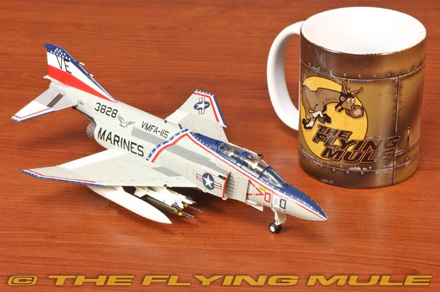 Hobby Master 1:72 F-4J Phantom II USMC VMFA-115 Able Eagles VE000