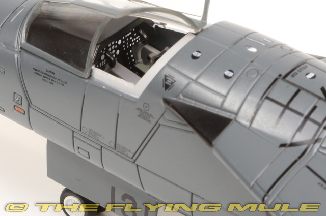 Hobby Master 1:72 F-111C Aardvark RAAF No.1 Sqn A8-131 | eBay