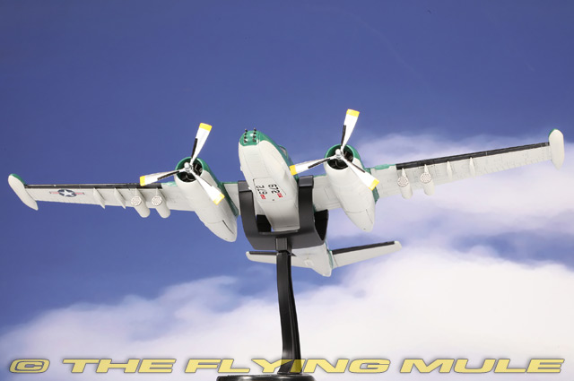 Hobby Master 1:72 B-26K Counter Invader USAF Prototype | eBay