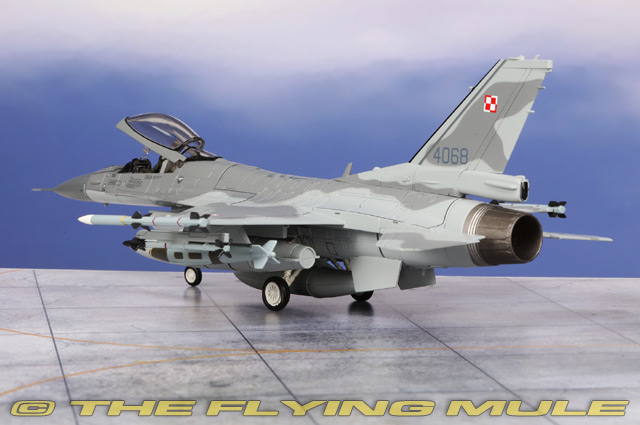 Hobby Master 1:72 F-16C Fighting Falcon Polish Air Force #4068 | eBay