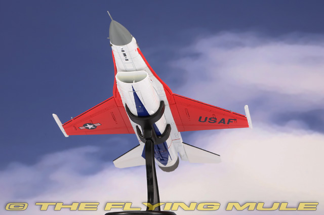 Hobby Master 1:72 F-16CM Fighting Falcon USAF Viper Demo Team #91
