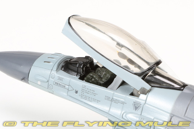 Hobby Master 1:72 F-16AM Fighting Falcon Ukrainian Air Force UA24