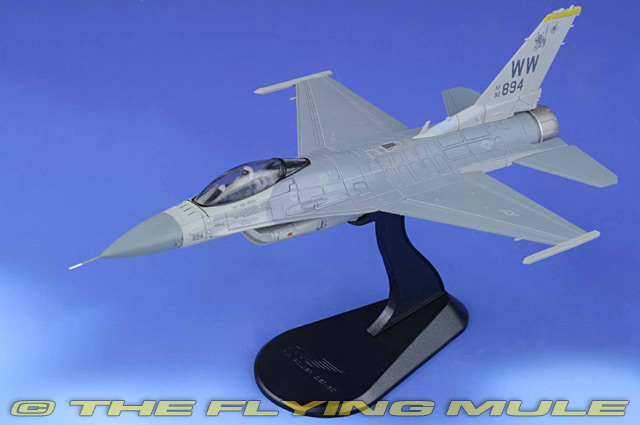 F-16C Fighting Falcon 1:72 Diecast Model - Hobby Master HM-HA3897 
