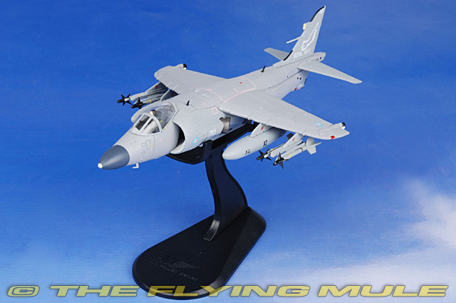 Details about   HOBBY MASTER Sea Harrier FA 2 Operation Deliberate 1/72 diecast model aircraft 