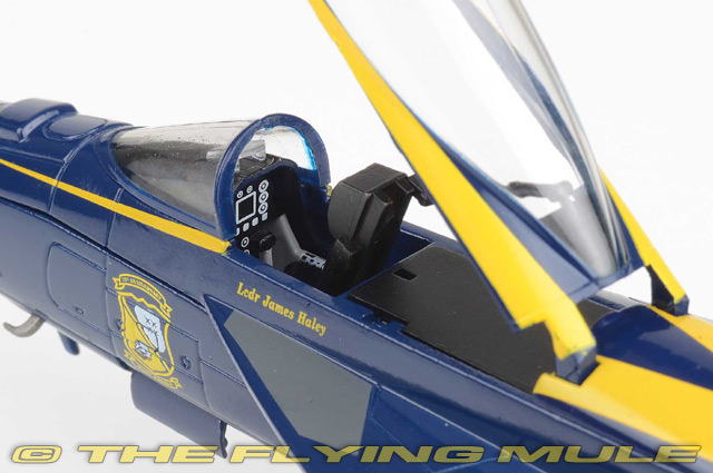 Hobby Master 1:72 F/A-18E Super Hornet USN Blue Angels #2 | eBay