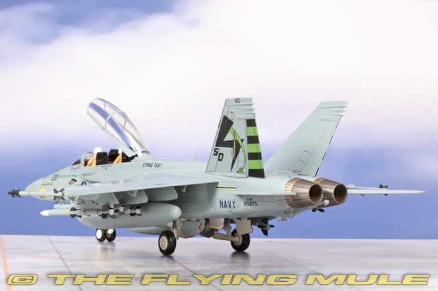 Hobby Master 1:72 F/A-18F Super Hornet USN VX-23 Salty Dogs | eBay