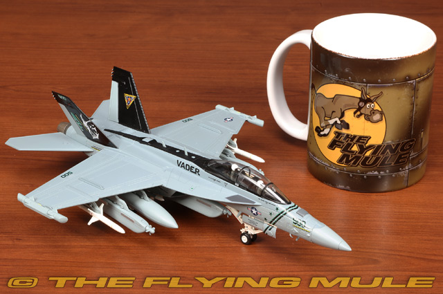 Hobby Master 1:72 EA-18G Growler USN VAQ-209 Star Warriors Vader