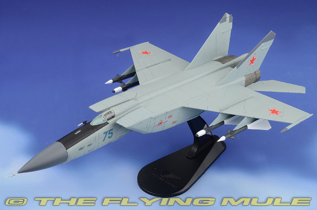 MiG-25PD Foxbat-E 1:72 Diecast Model - Hobby Master HM-HA5607 