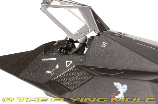 Hobby Master 1:72 F-117A Nighthawk USAF Dark Knights #88-0841 | eBay