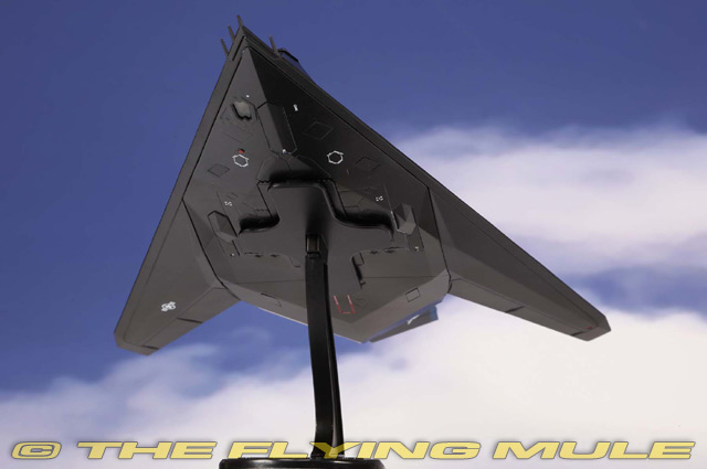 Hobby Master 1:72 F-117A Nighthawk USAF Dark Knights #84-0809 | eBay