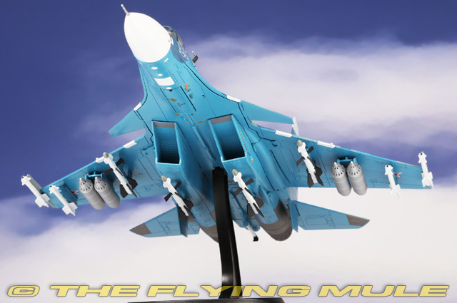 Hobby Master 1:72 Su-27K Flanker-D Russian Navy Blue 109 w/Kh-41