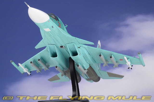 Hobby Master 1:72 Su-34 Fullback Russian Air Force 277th Bomber