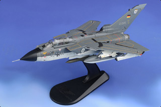 herpa 1:200 570503 Panavia Tornado GR 4  Marham Air base fighter model 