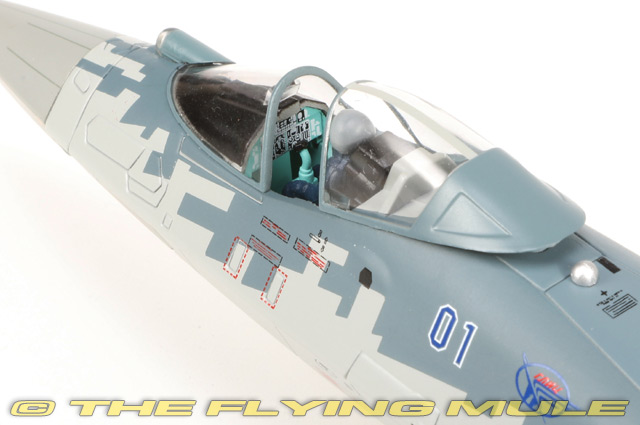 Hobby Master 1:72 Su-57 Felon Russian Air Force Blue 01 w/R-77 and