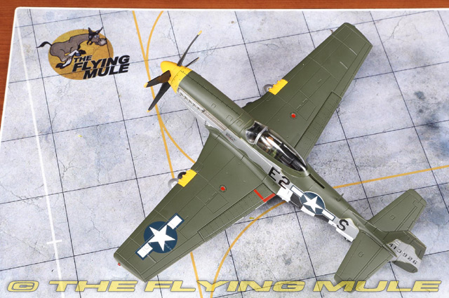 Hobby Master 1:48 P-51D Mustang USAAF 361st FG, 375th FS #44-13926