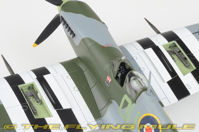 ホビーマスター 1/48 スピットファイア IX ホビーマスター 1/48 スピットファイア Mk.IX 
