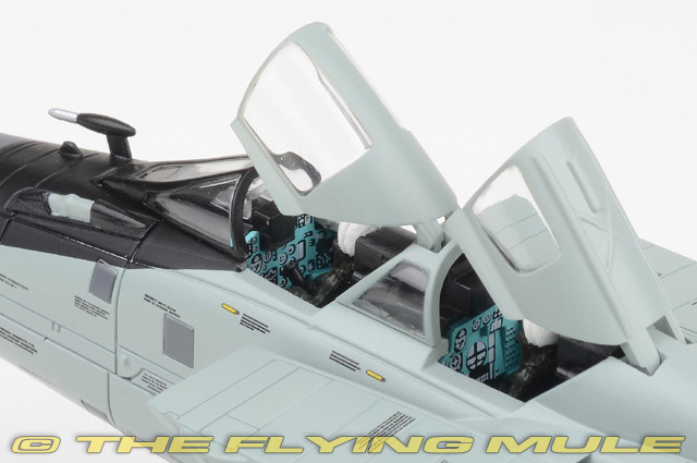 Hobby Master 1:72 MiG-31B Foxhound-A Kazakh Air Defense Forces Red