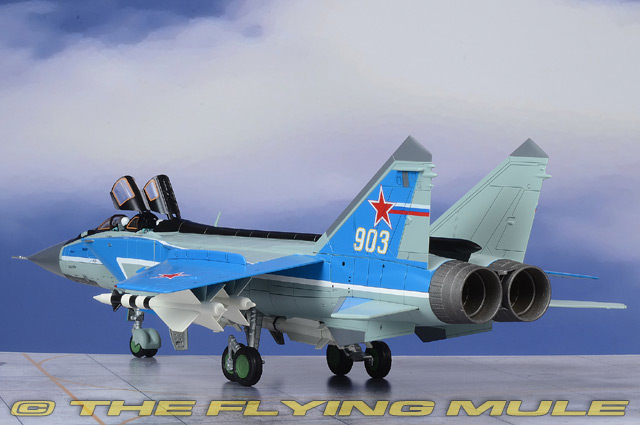Maquette Hobby Master 1/72 MiG-31E Foxhound-A - Avion Militaire Russe Blanc 2024