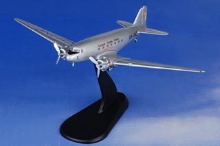 Douglas DC-3 1935 1:200 plane Airplane Silver Classic Diecast 