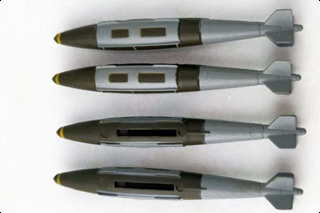 Diecast Model, 4-Piece GBU-31 JDAM Bomb Set