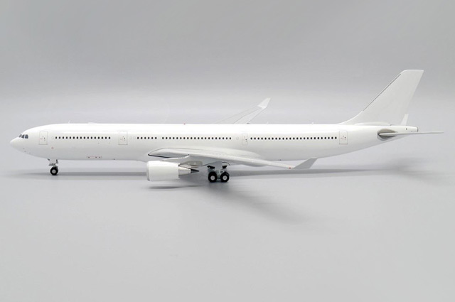 JC2WHT1020 JC Wings A330-300 1/200 Model Blank Model