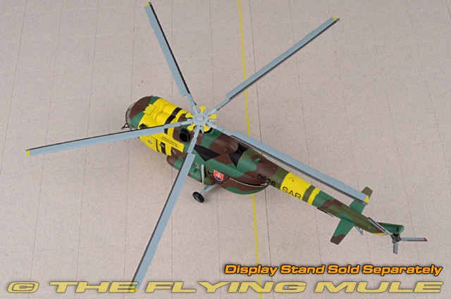 JCW – Mil Mi-17 Hip AFSOC – Échelle 1/72 – Métal Moulé – Modèle Collection – Longueur 35 Cm