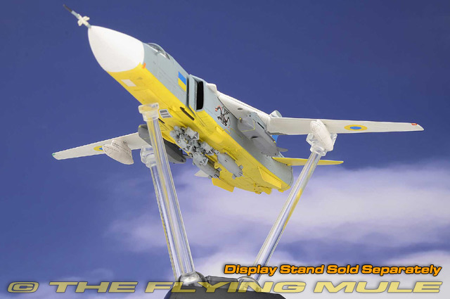 CA722410 新品 1/72 Shadow w/Storm Force Air Ukrainian Fencer-D Su-24M 1:72 Wings JC イエロー 35 空軍 SU-24MR 航空機・ヘリコプター