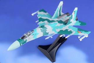 Su-27 Flanker B 1/72 Die Cast Model - HA6015 Ukrainian Air Force, Feb 2022