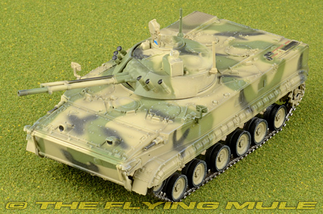 50％OFF】 【希少・入手困難】モデルコレクト 1/72 BMP-3 模型 