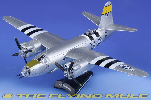 B-26 Marauder Cleveland 1:144 Bomber plane Military giants of the sky Diecast 