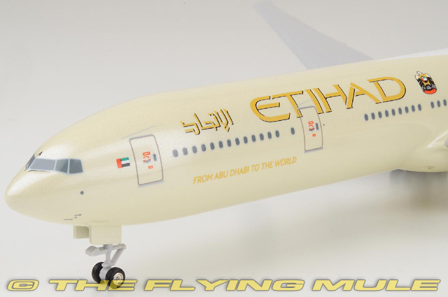 Skymarks 1:200 777-300ER Etihad Airways A6-ETA w/Landing