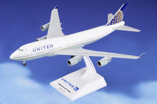 747-400 Display Model, United Airlines, N127UA, w/Landing Gear